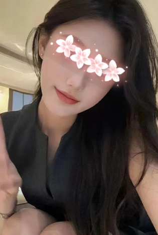 30720女孩.jpg